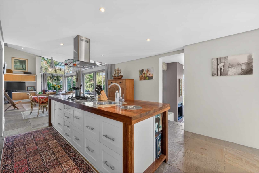 4 Bedroom Property for Sale in Berg En Dal Western Cape